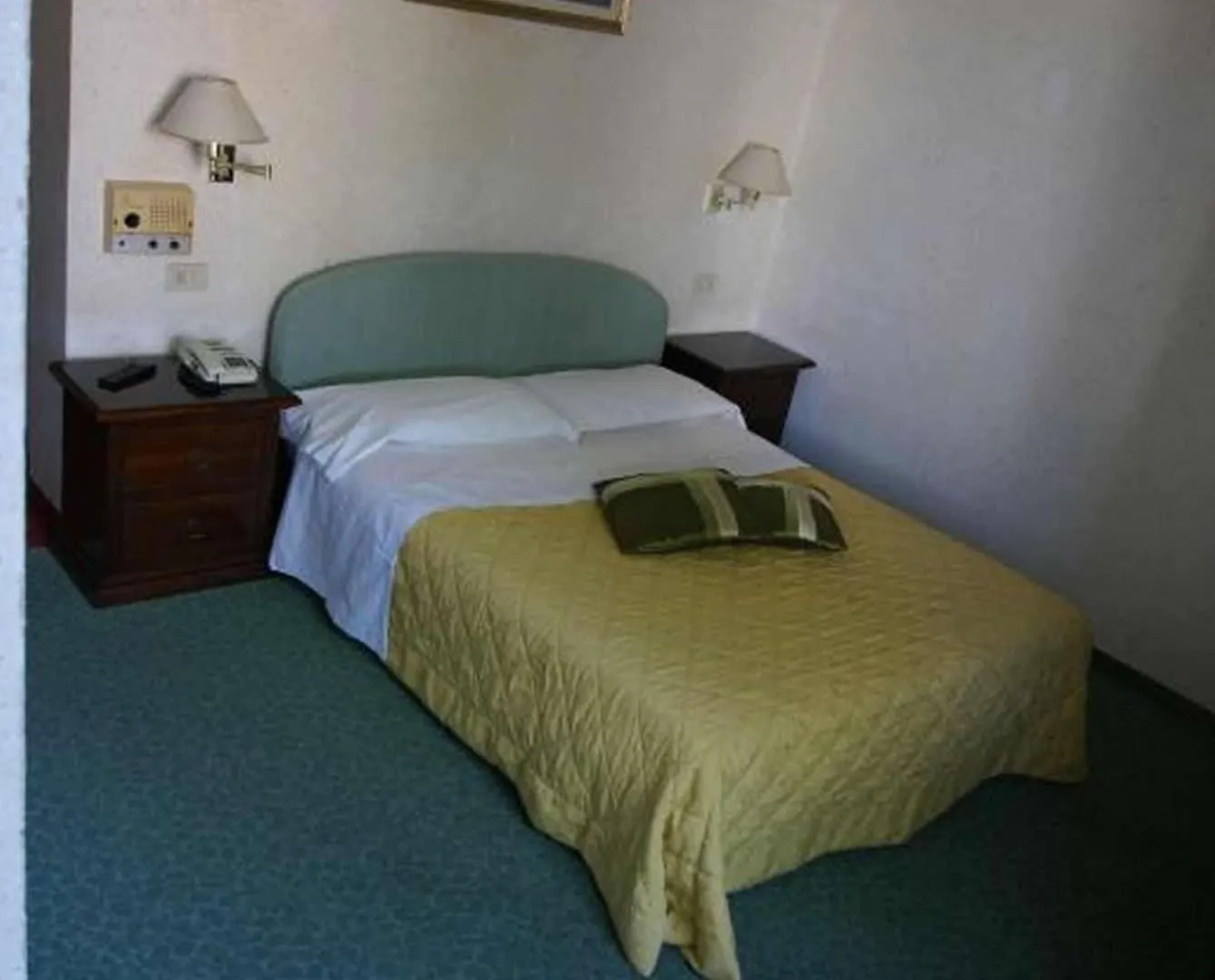 Hotel Villa Kinzica بيزا