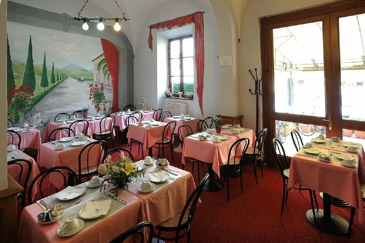 Hotel Villa Kinzica بيزا