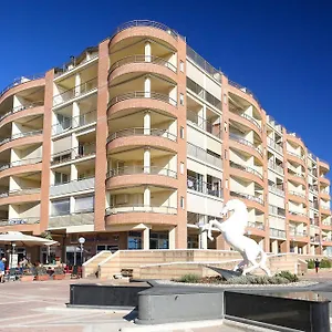 2* Lägenhetshotell Mediterraneo