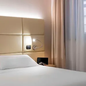 https://best-western-hotel-cavalieri-della-corona.it-lombardy.com