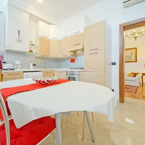 Apartment Dolcevita N 315